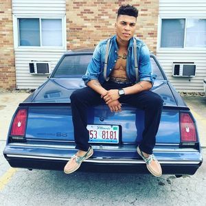 Meet your Posher, Vince